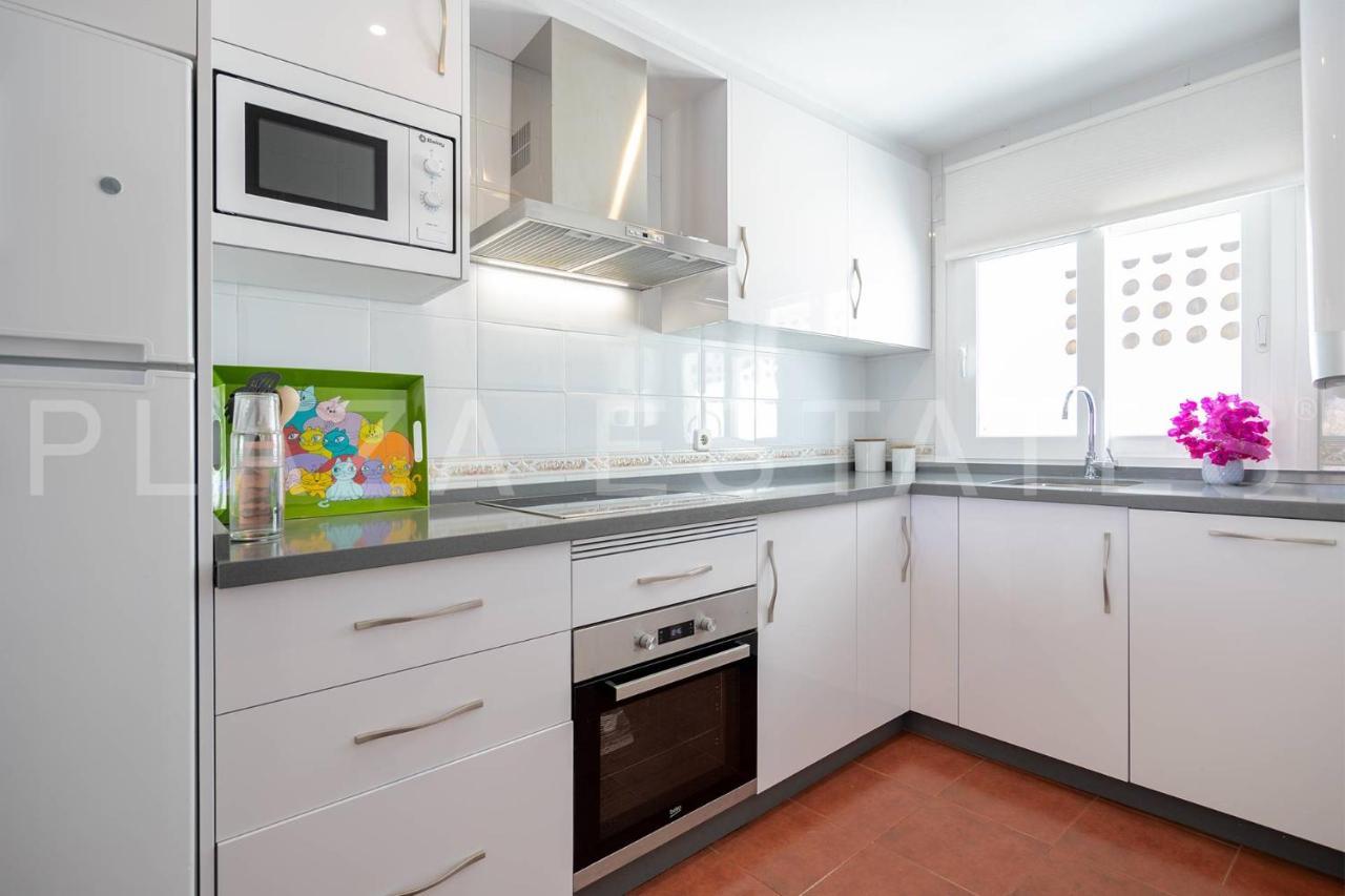 Bonito Piso A 300M De La Playa Nerja Apartman Kültér fotó